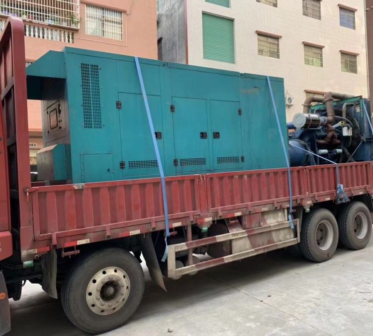 二七如何在不同负载率下确保 400KW 柴油发电机组的正常运行？